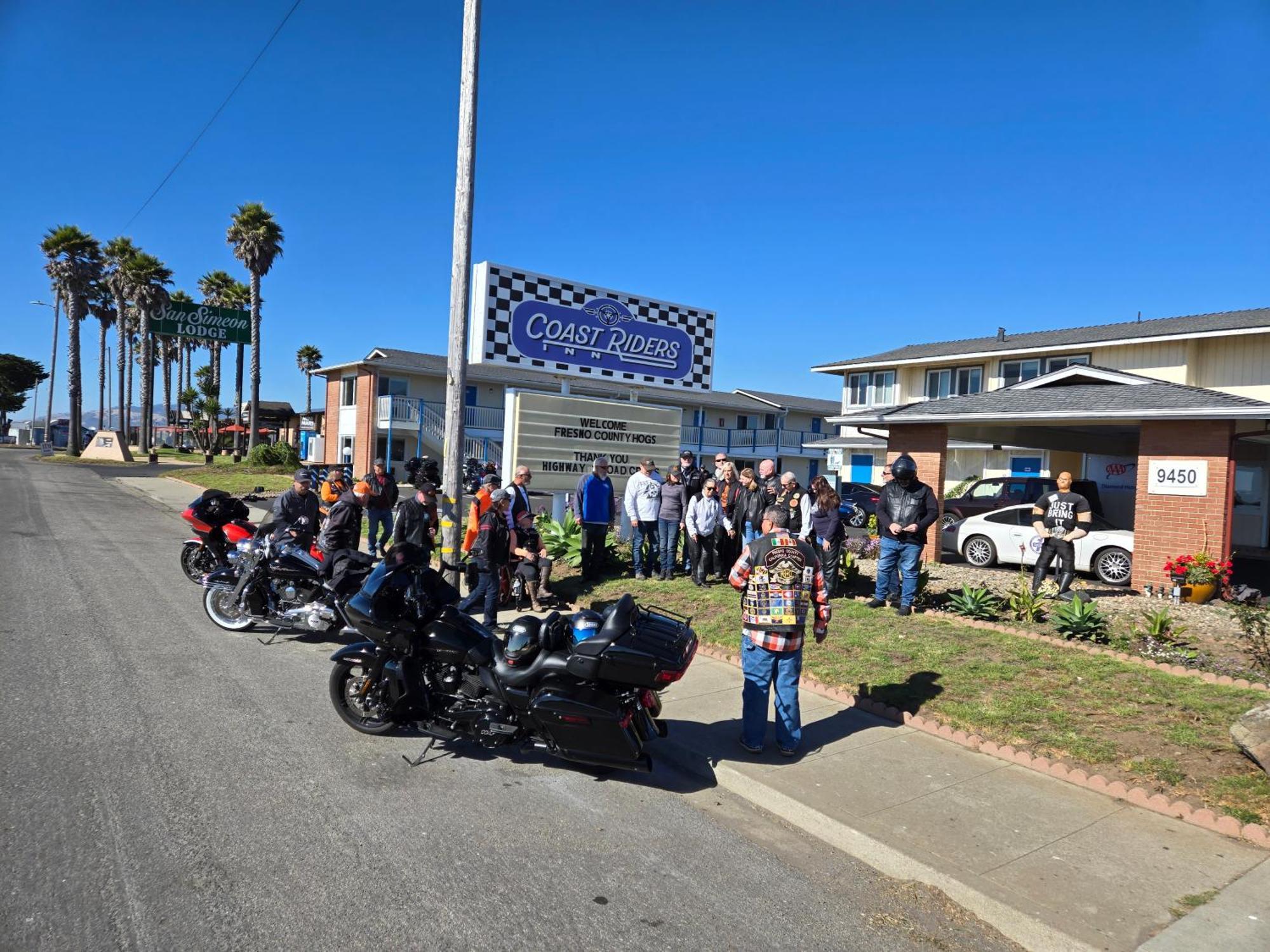 Coast Riders Inn サン・シメオン エクステリア 写真