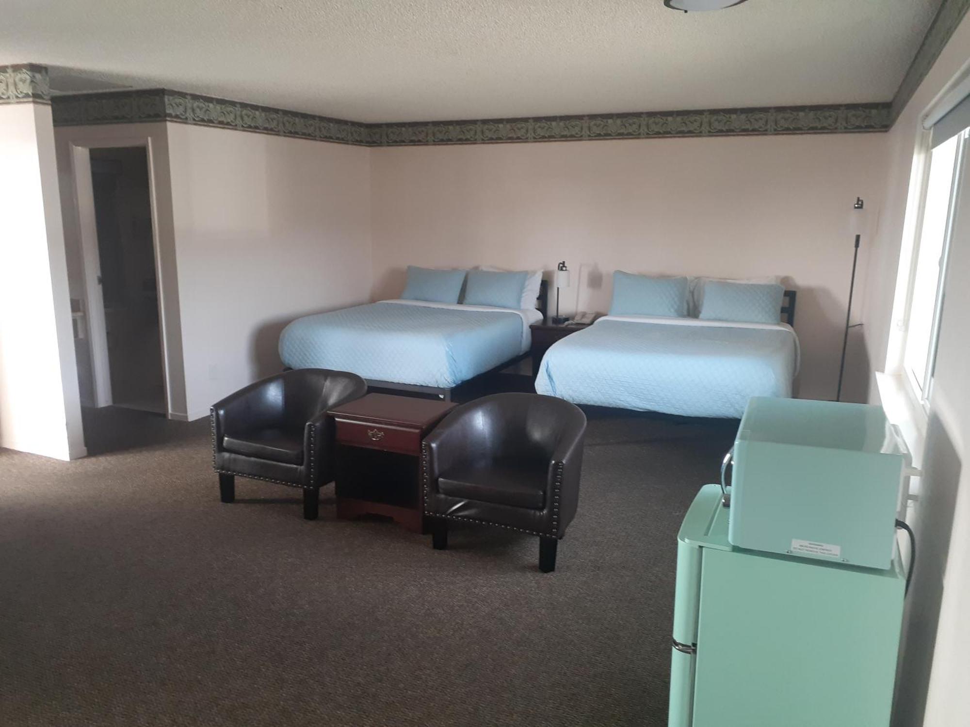 Coast Riders Inn サン・シメオン エクステリア 写真
